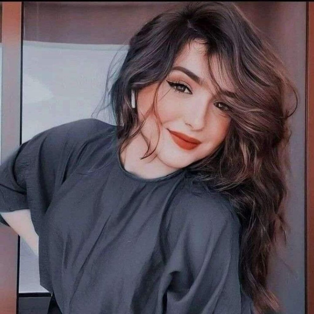 Cute Girls DP