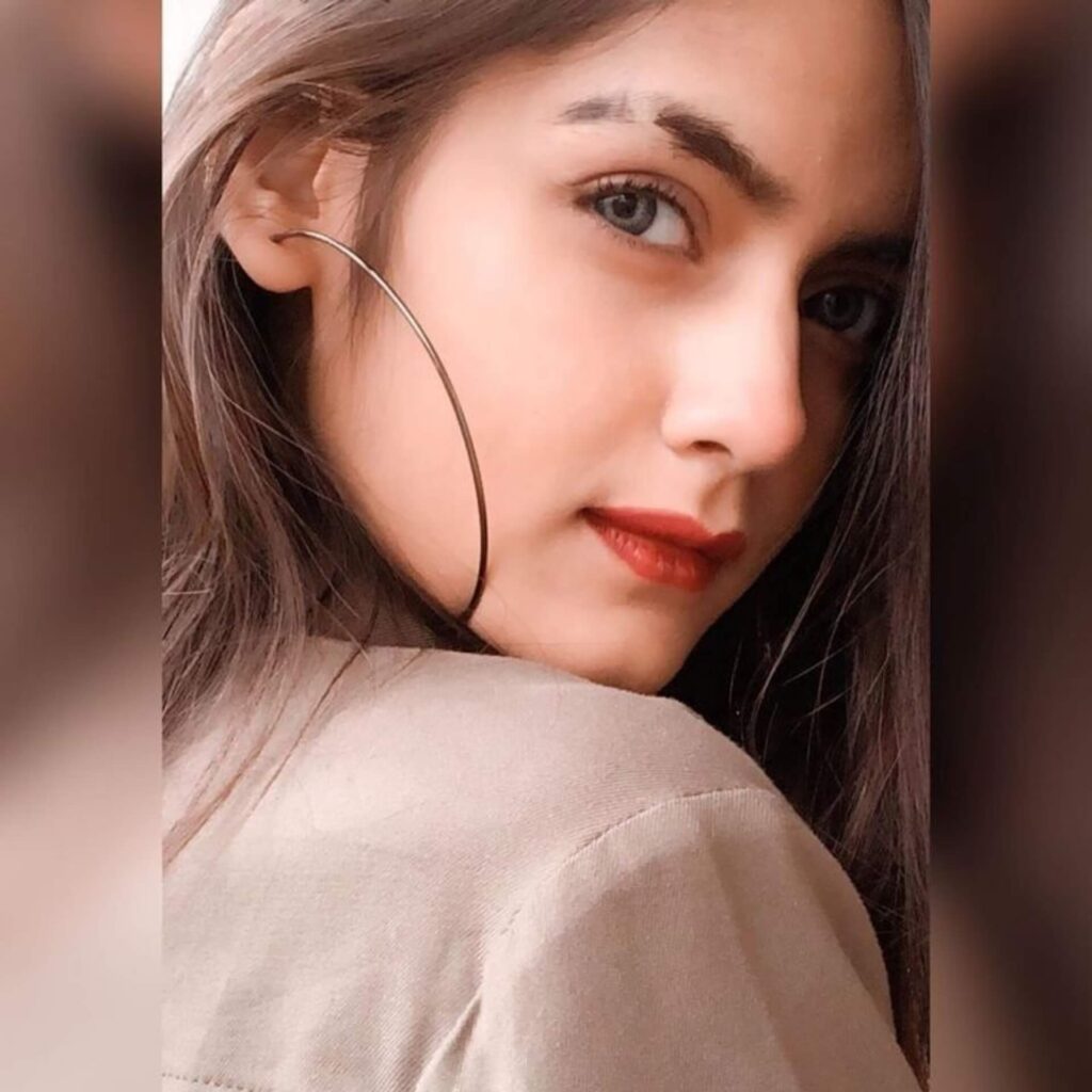  Dp for Girls