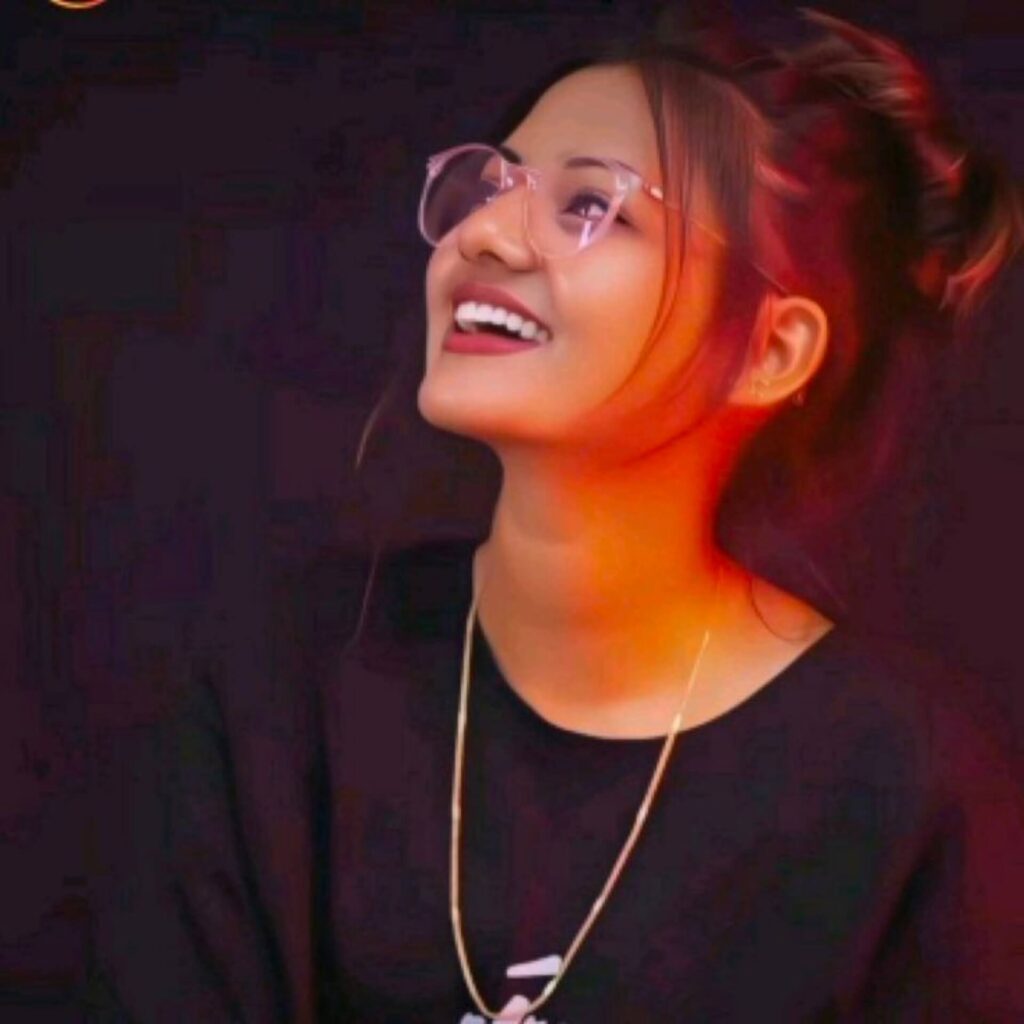 Dp for Girls