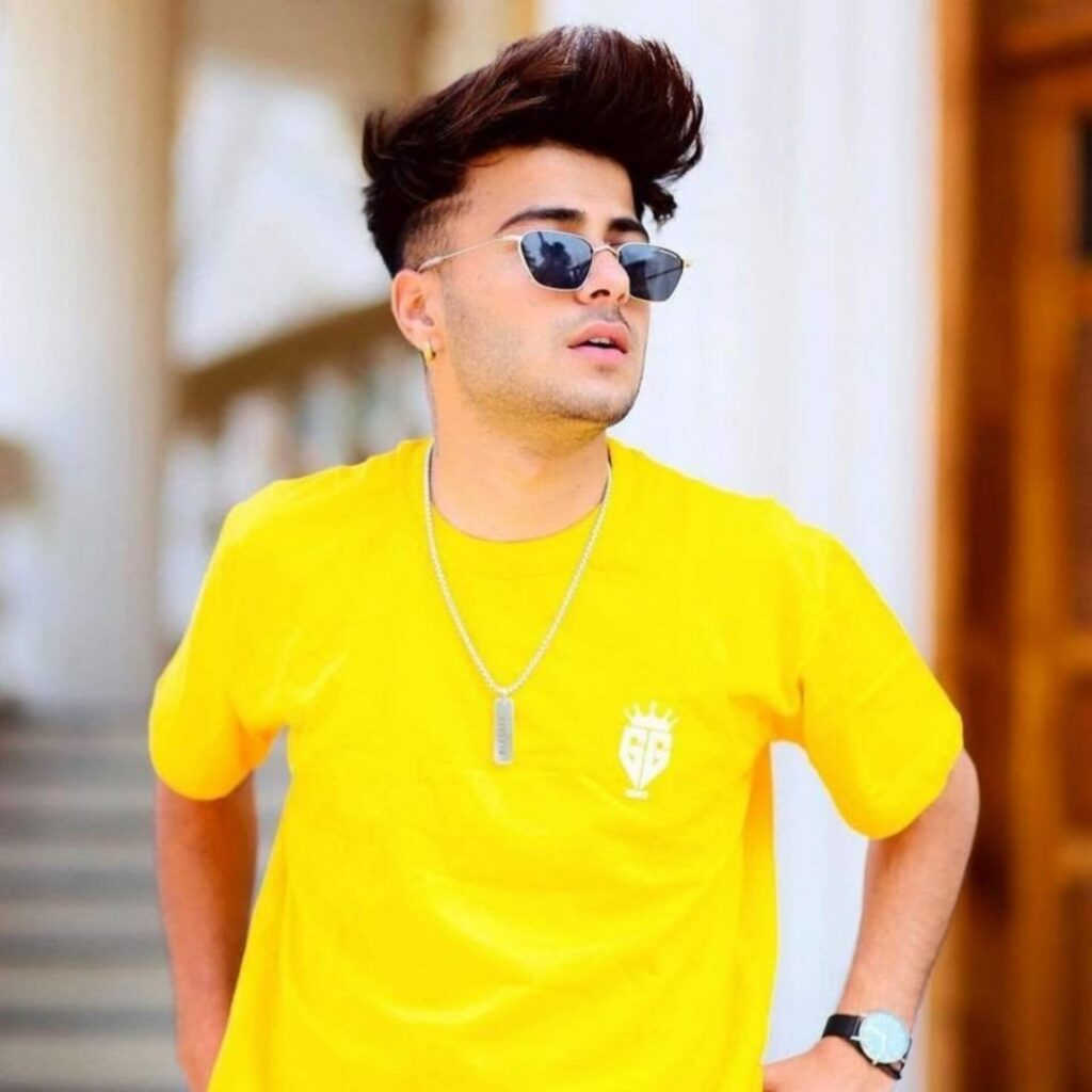 Attitude Stylish Handsome Boy Pic
