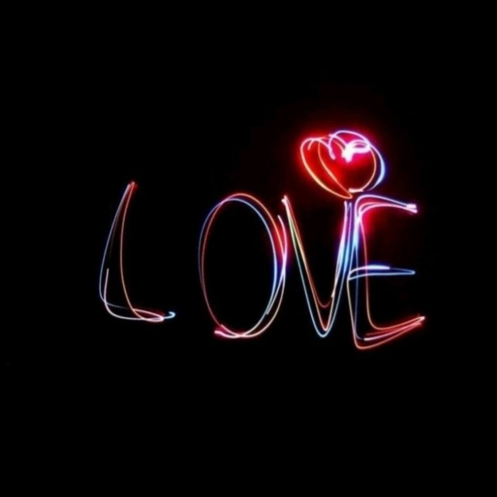 New love photos
