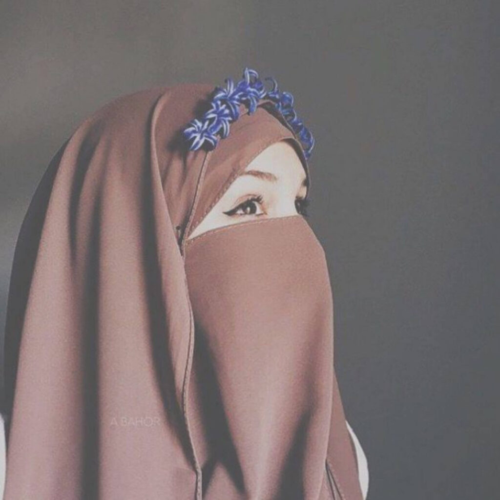 Stylish hijab girl dp for WhatsApp
