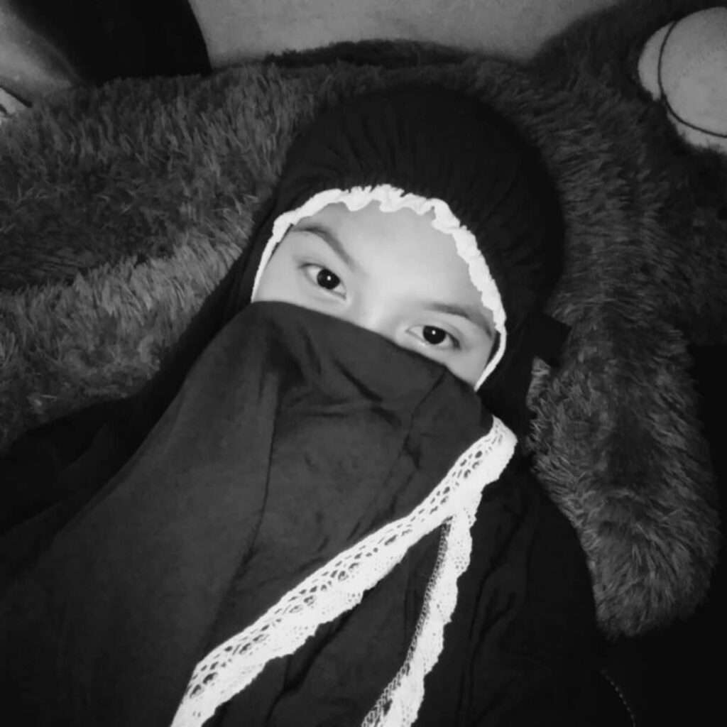 Best Islamic DP girl