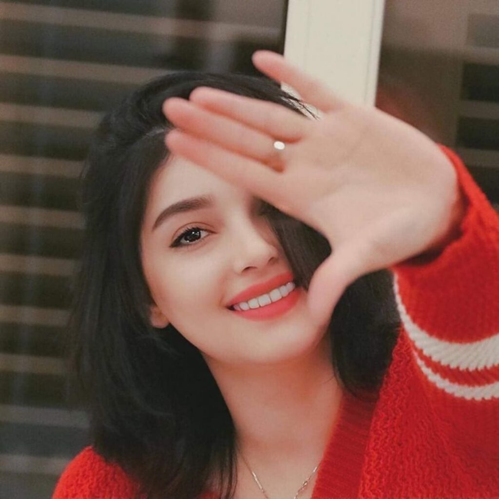Cute girl Pic profile Real